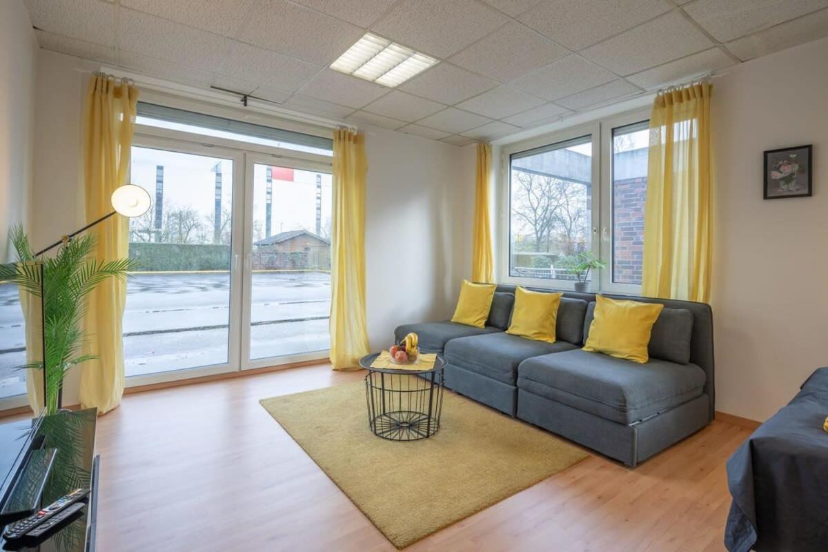 Beautiful 2 Bedroom Apartment Incl Parking Hamburg Exterior photo