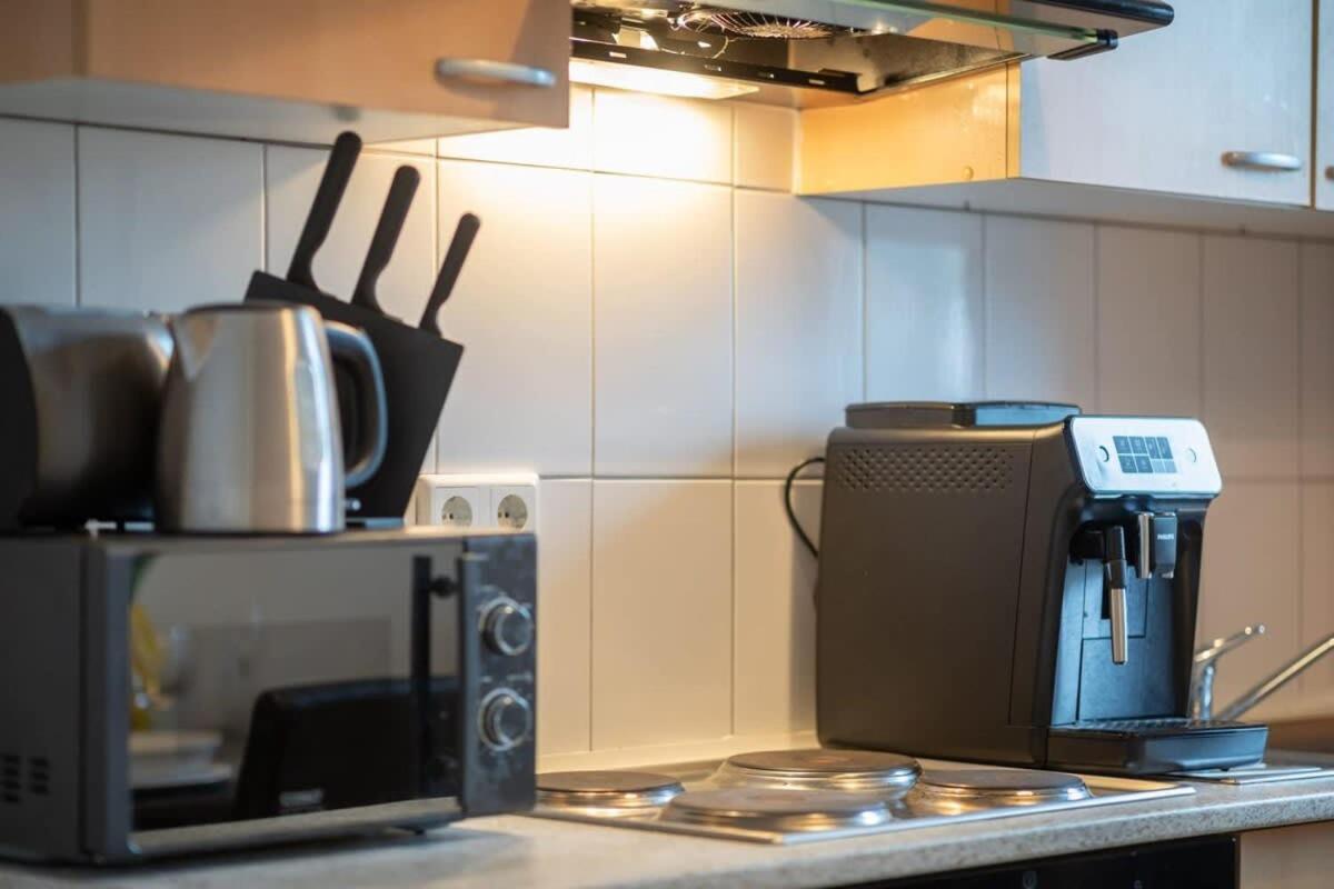 Beautiful 2 Bedroom Apartment Incl Parking Hamburg Exterior photo