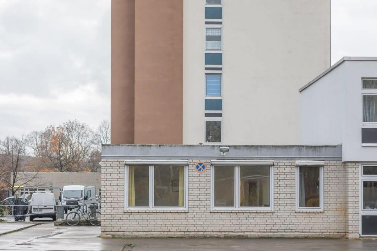 Beautiful 2 Bedroom Apartment Incl Parking Hamburg Exterior photo